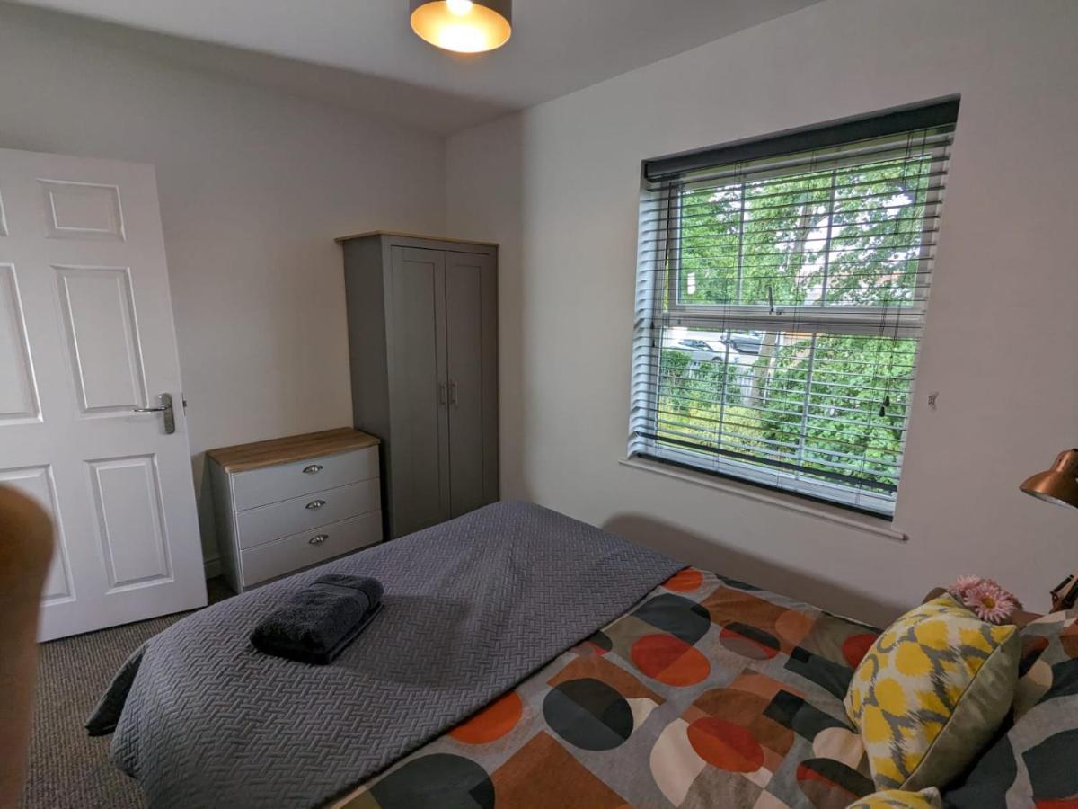Stylish Modern Apartment, Free Secure Parking Allesley Exterior foto