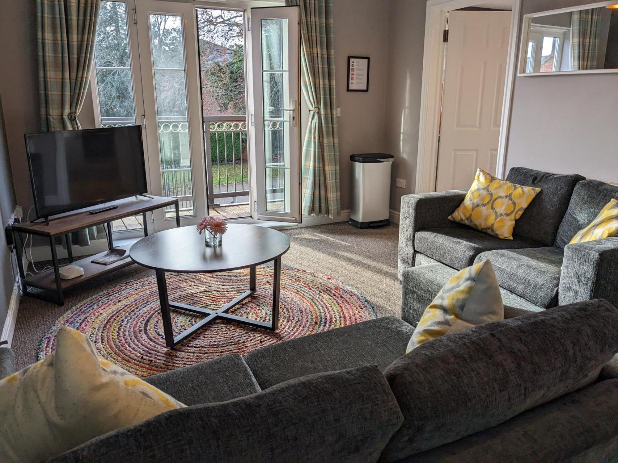 Stylish Modern Apartment, Free Secure Parking Allesley Exterior foto